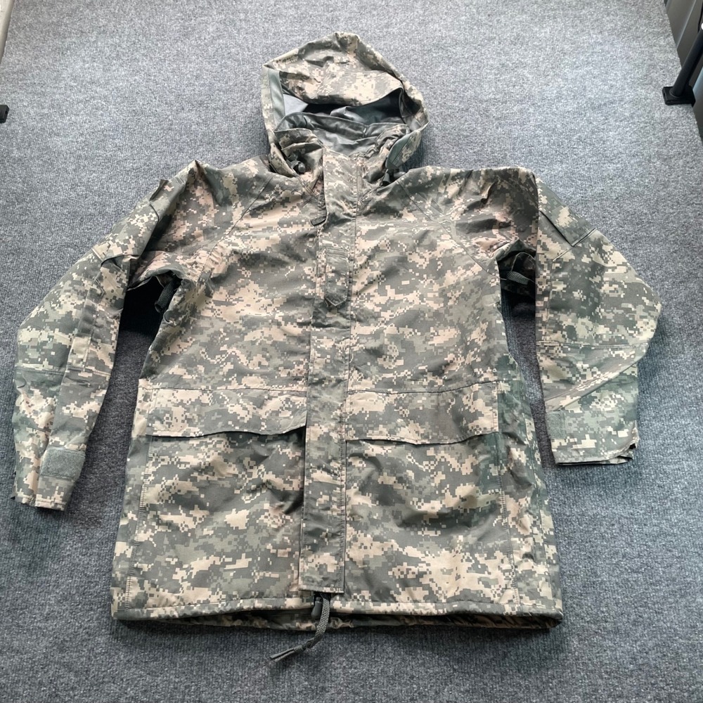 Tennier Industries ECWCS Parka Mens Small Short Camo Digital Cold Weather Jacket